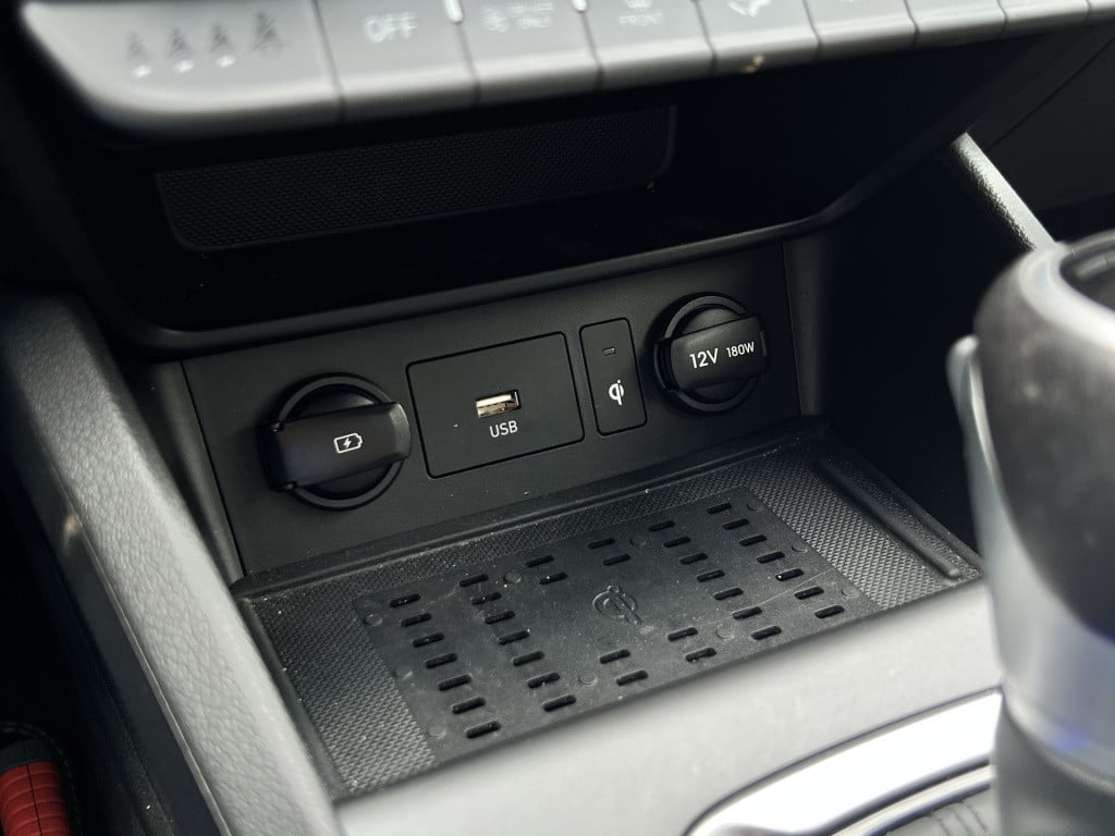 Hyundai Kona 1.6 gdi hev premium