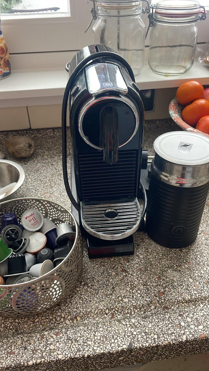Nespresso koffiezetapparaat