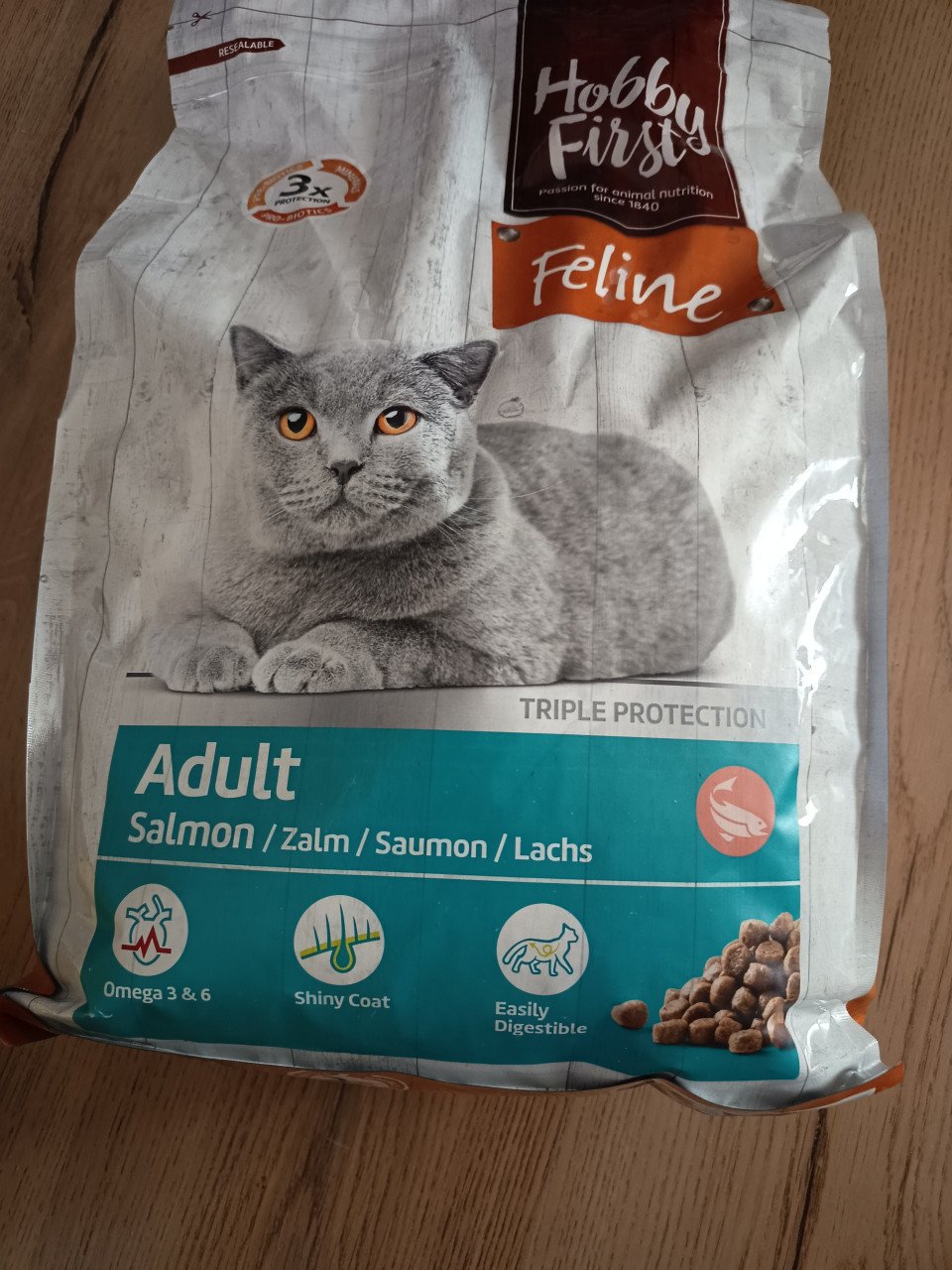 Kattenbrokjes 3 zakken van 4.5 Kilo
