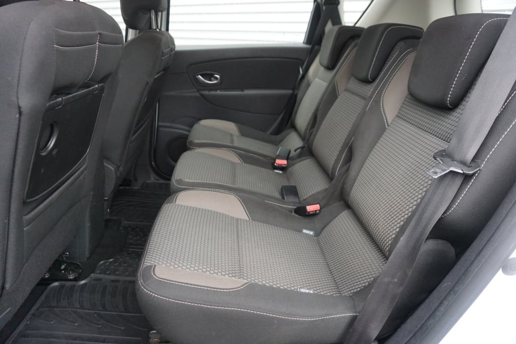 Renault Scenic xmod 1.2 tce bose climate / navi / cruise / stoelverw. / par