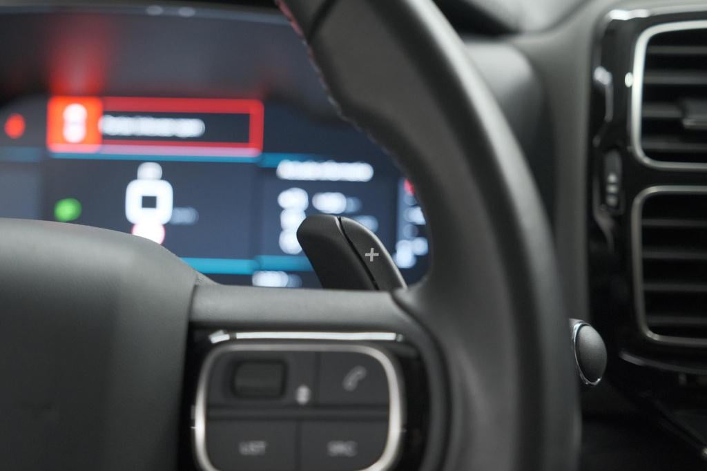Citroen C5 Aircross 1.2 puretech 130 feel | trekhaak | camera | stoelen pak