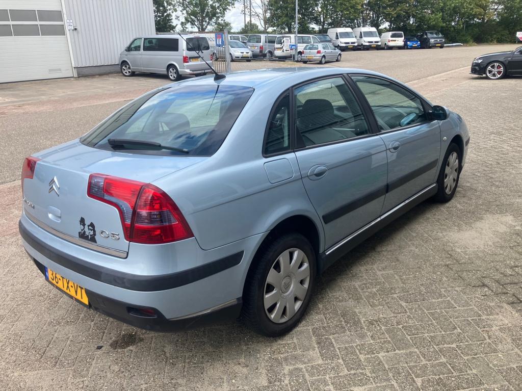 Citroen C5 2.0-16v ligne prestige
