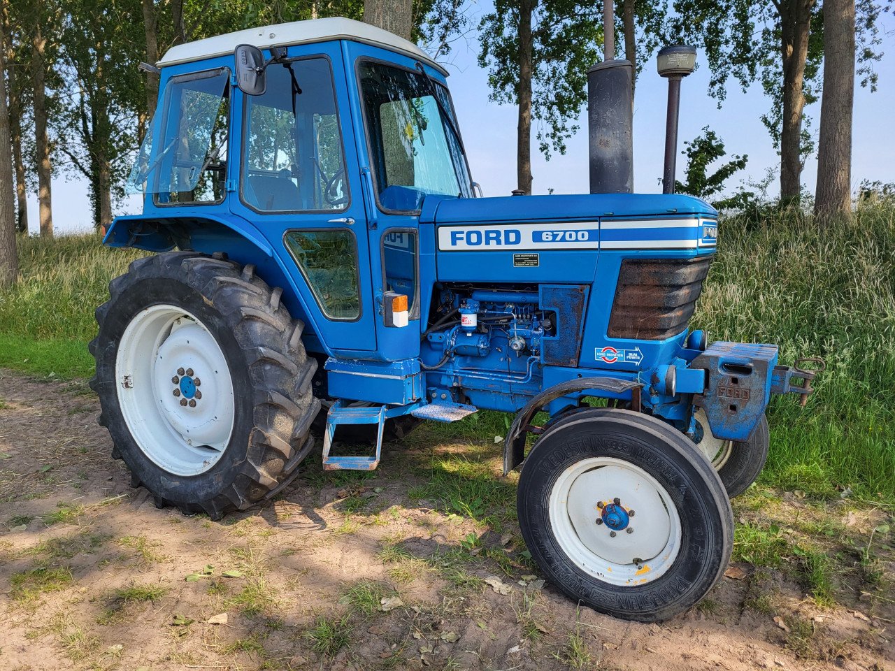 Ford 6700 5900 uur met kenteken