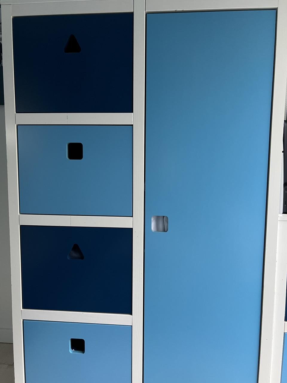 Kasten  kinderkamer linnenkast, commode, nachtkastje