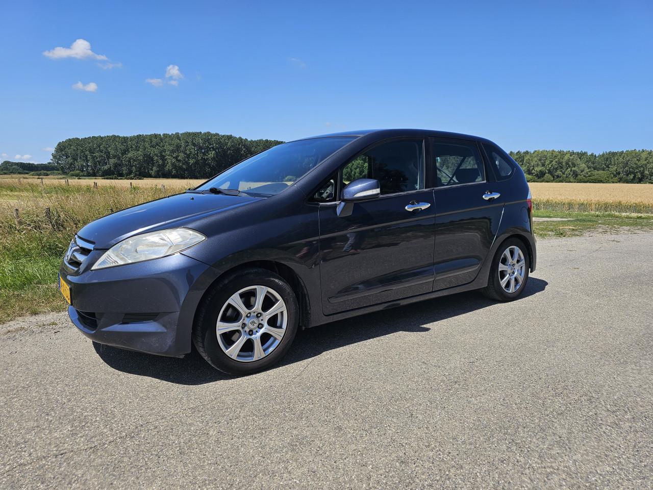 Honda FR-V 6-persoons