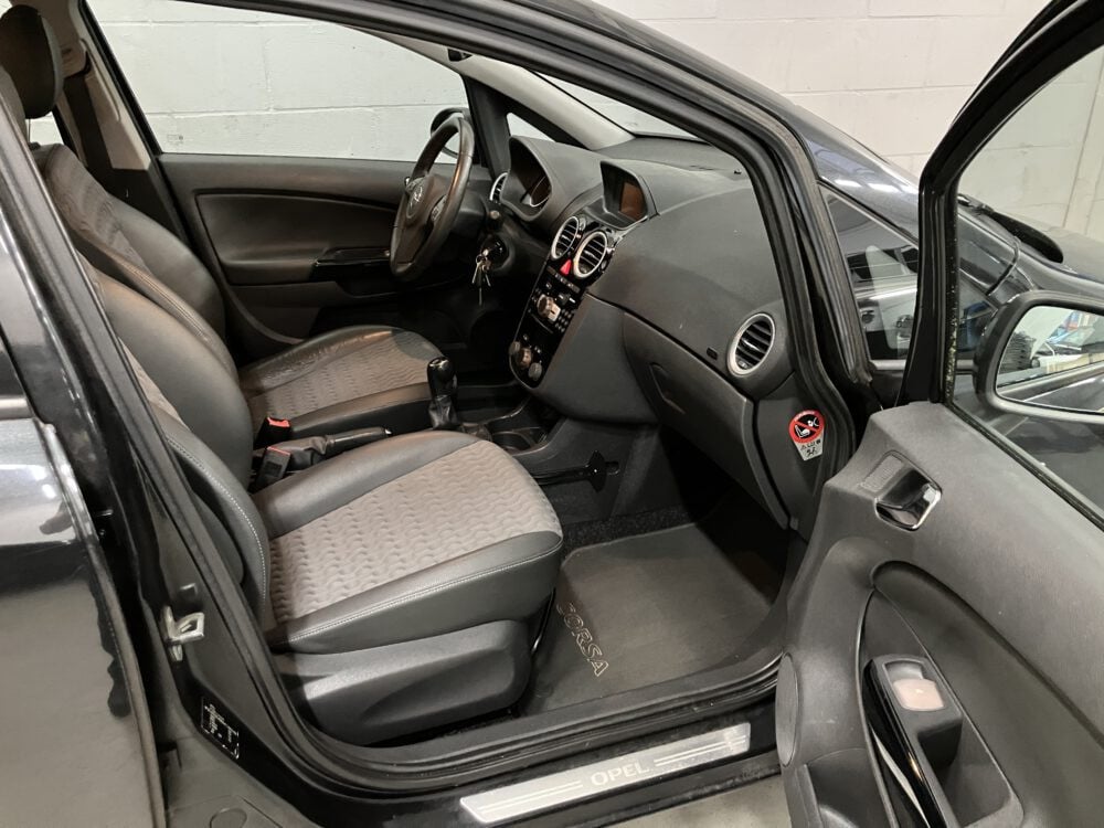 Opel Corsa 1.4 Turbo Cosmo