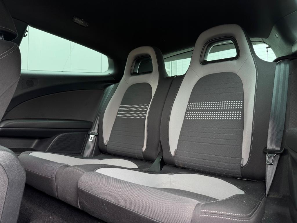 Volkswagen Scirocco 1.4 tsi life * xenon * stoelverwarming * pdc * clima
