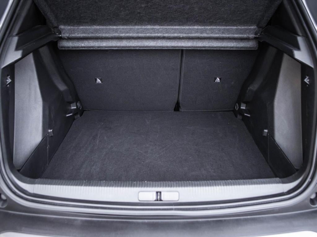 Peugeot 2008 1.2 hybrid 145pk e-dcs6 allure