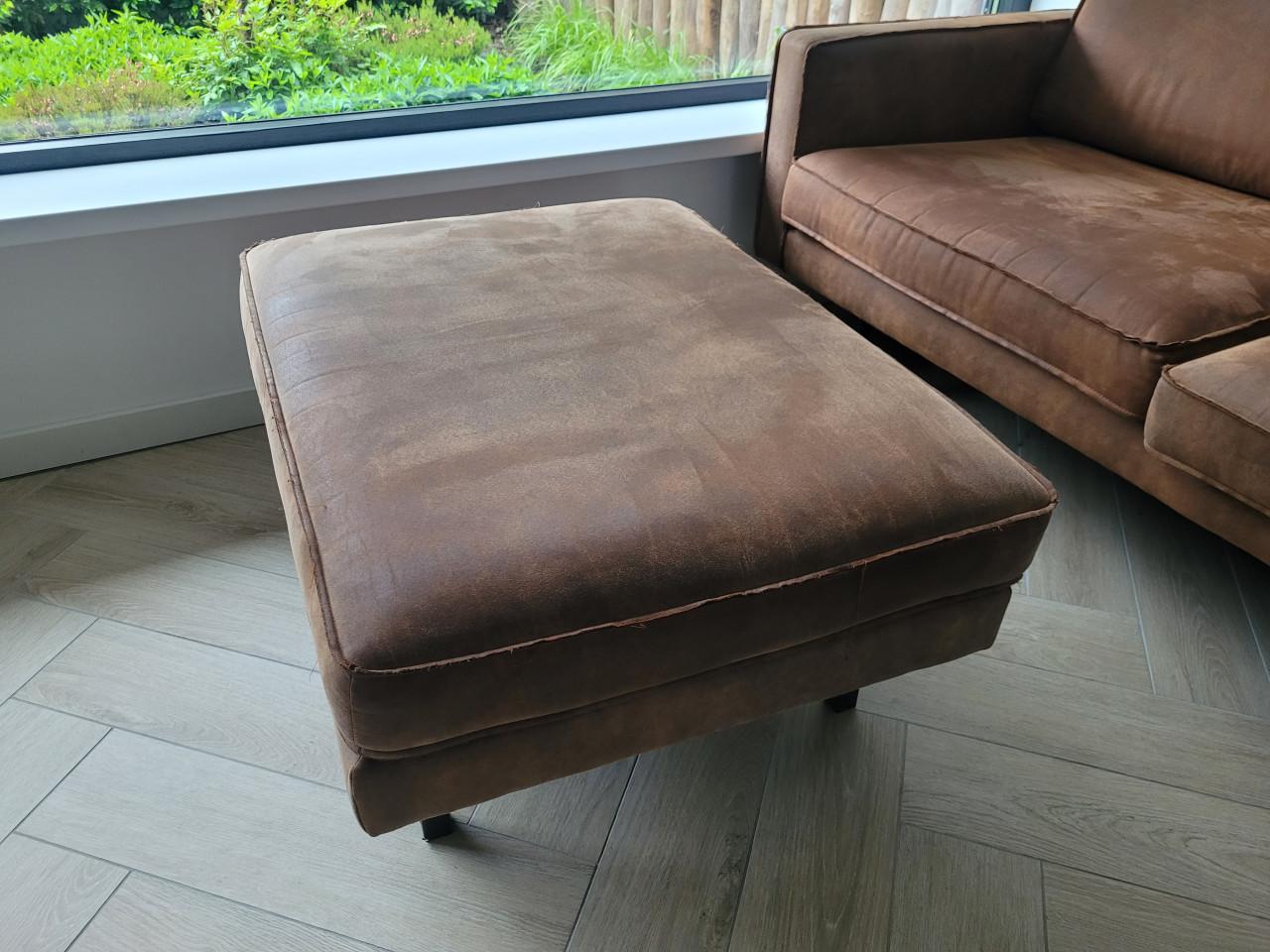 Hocker, TMC Wonen