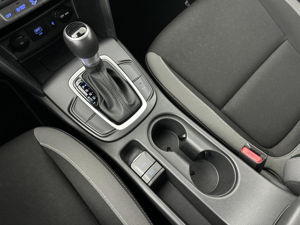 Hyundai Kona 1.6 gdi hev fashion | trekhaak | all-season banden | automaat