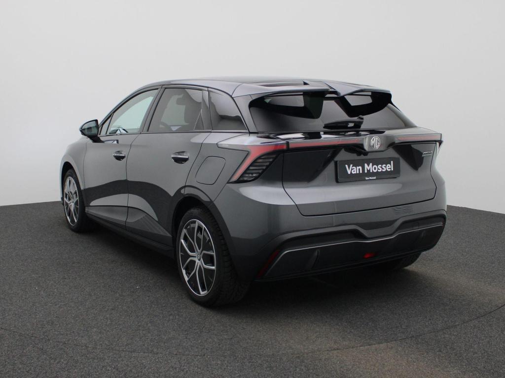 MG Mg4 long range luxury 64 kwh | carplay | navi | led koplampen | camera |