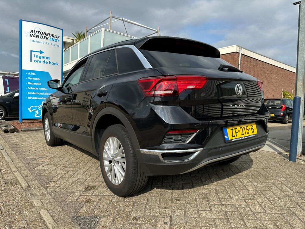 Volkswagen T-roc 1.0 tsi style 1e eigenaar carplay dab+ pdc v+a