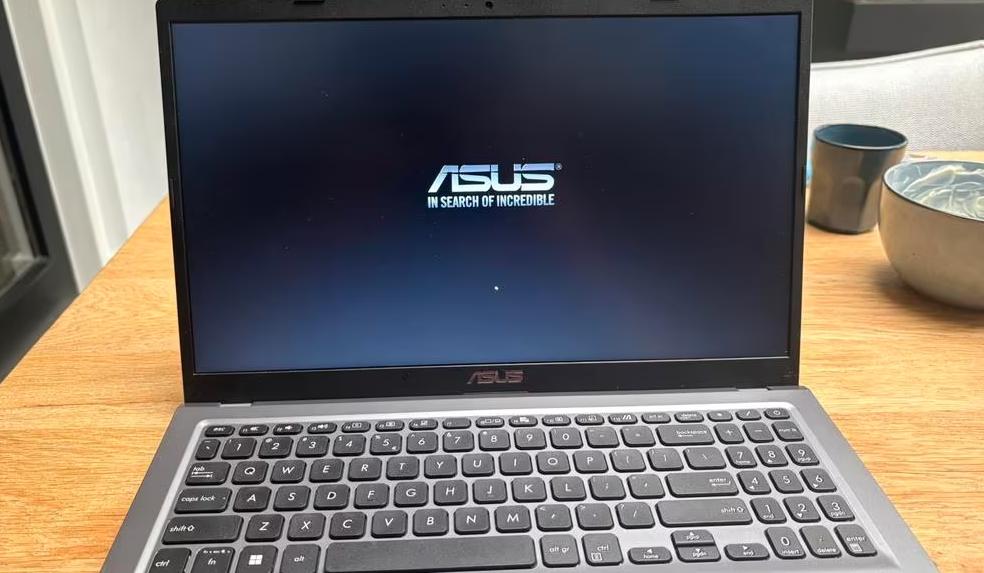 Razendsnelle ASUS LAPTOP * 16GB RAM 3200mhz * Intel Core i5-1135G7 - SSD512