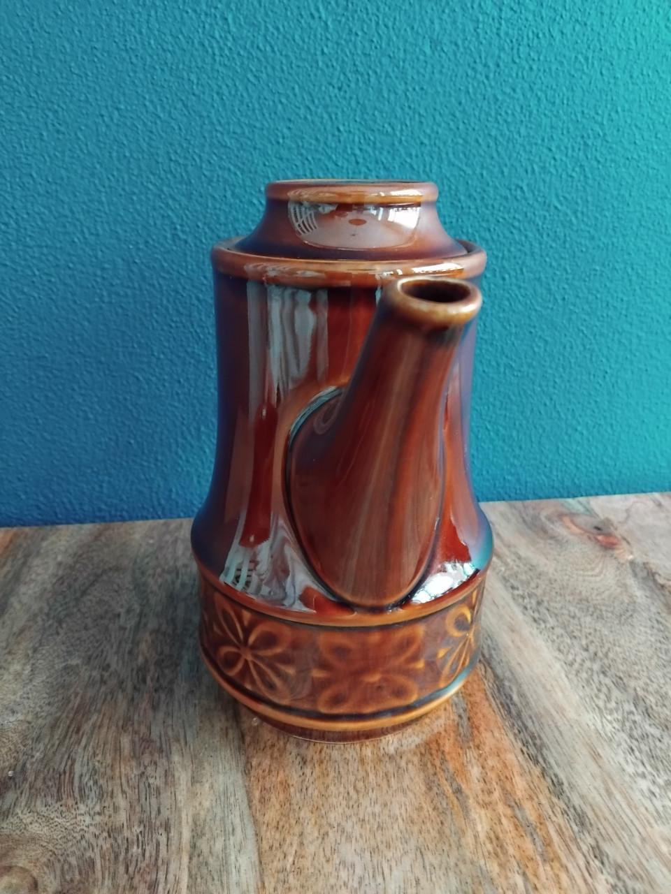 Vintage Theepot + Kop en schotel Colditz