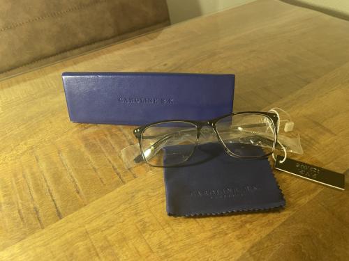 Nieuwe brillen montuur