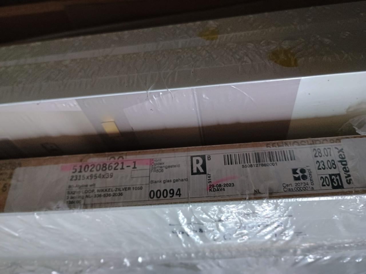 Svedex FR506  – Nieuw in verpakking – 231 x 93 cm – Rechtsdraaien opdekd