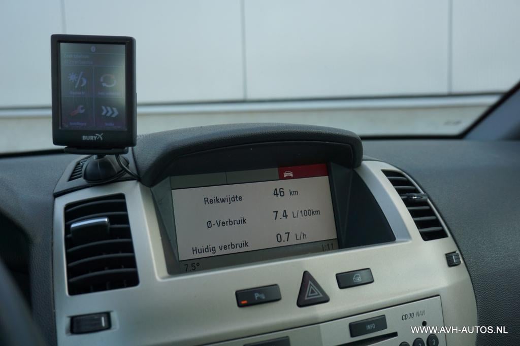 Opel Zafira 1.6 business, 7-persoons, nw-apk