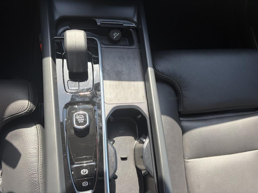 Volvo V60 2.0 b4 plus dark