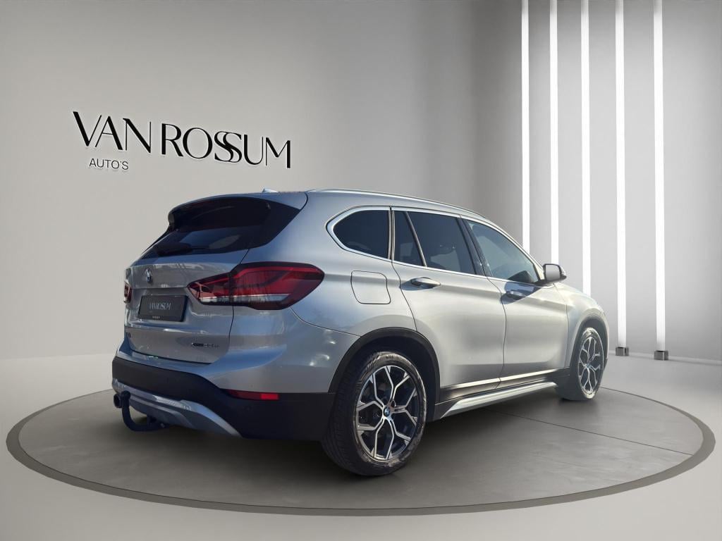 BMW X1 xdrive25e high executive x-line panorama | leder | sportstoelen | le