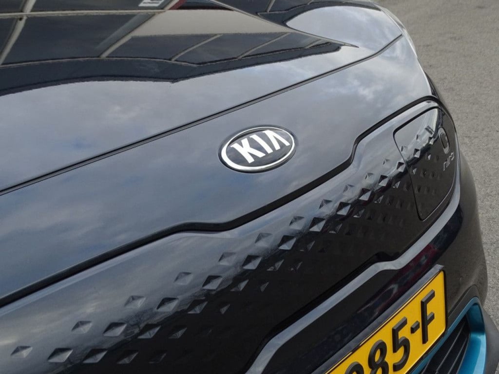Kia E-niro executiveline 64 kwh incl btw | led | stoelkoeling-en verwarming
