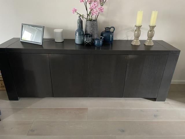 Salontafel en dressoir