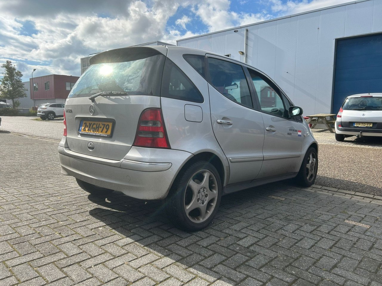 Mercedes-Benz A-klasse 190 Elegance AUTOMAAT/HALF LEDER