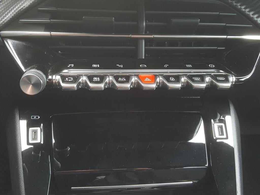 Peugeot 2008 1.2 130pk gt-line apple carplay & android auto | afneembare tr