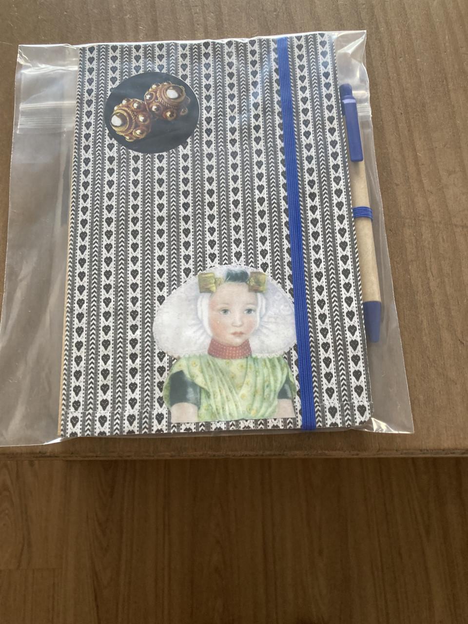 Notitieboekjes met pen
