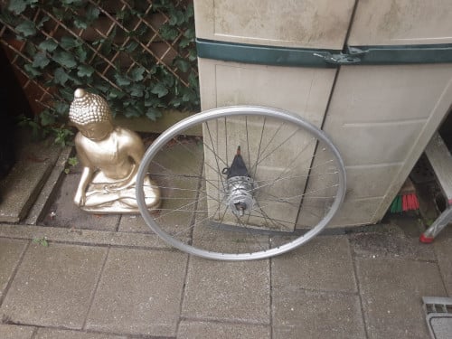 28 inch nexus voorwiel, naafdynamo, rollerbrake rem
