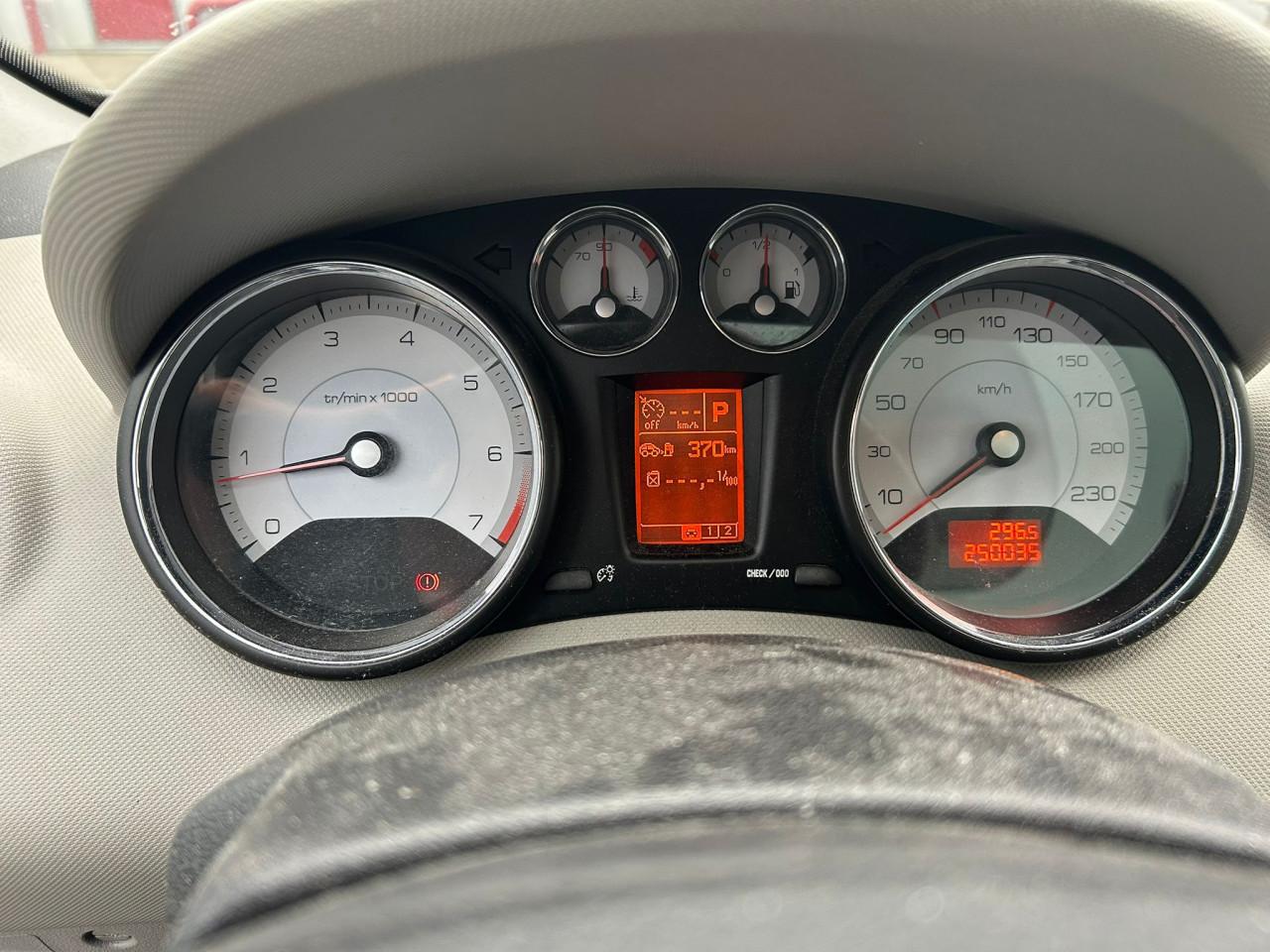 Peugeot 308 SW 1.6 THP XT AUTOMAAT/Panorama/Elektrische /verwarmde/Memory