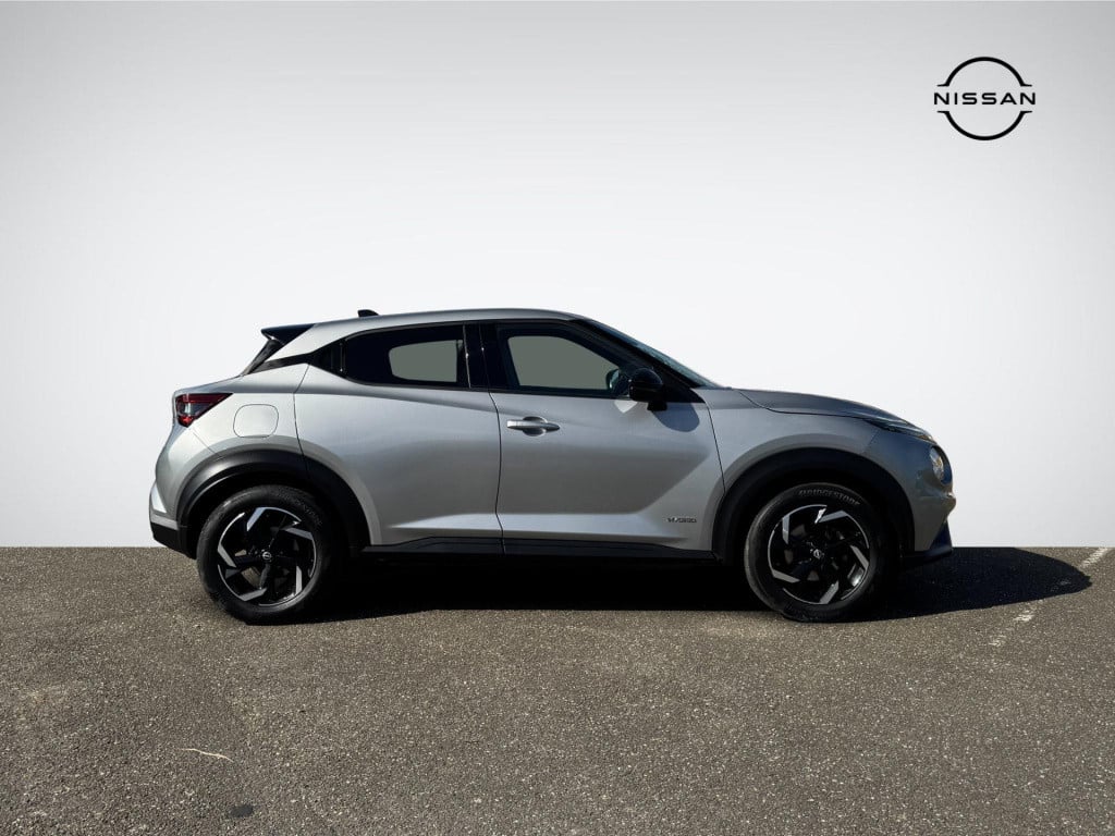 Nissan Juke 1.6 hybrid n-connecta parking pack