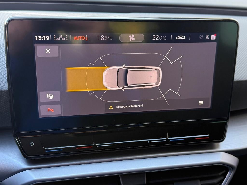 Seat Leon sportstourer 1.5 tsi fr business intense