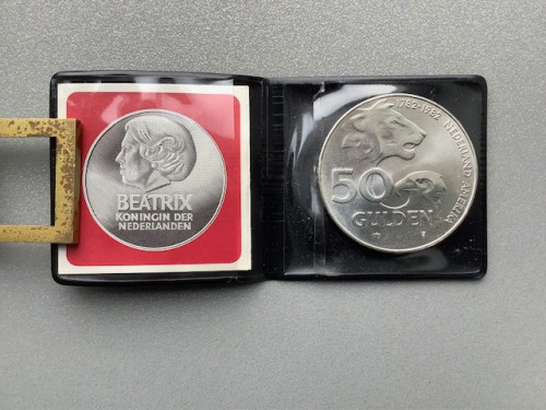 Beatrix, 50 gulden 1982 “Nederland Amerika” UNC , zilver.