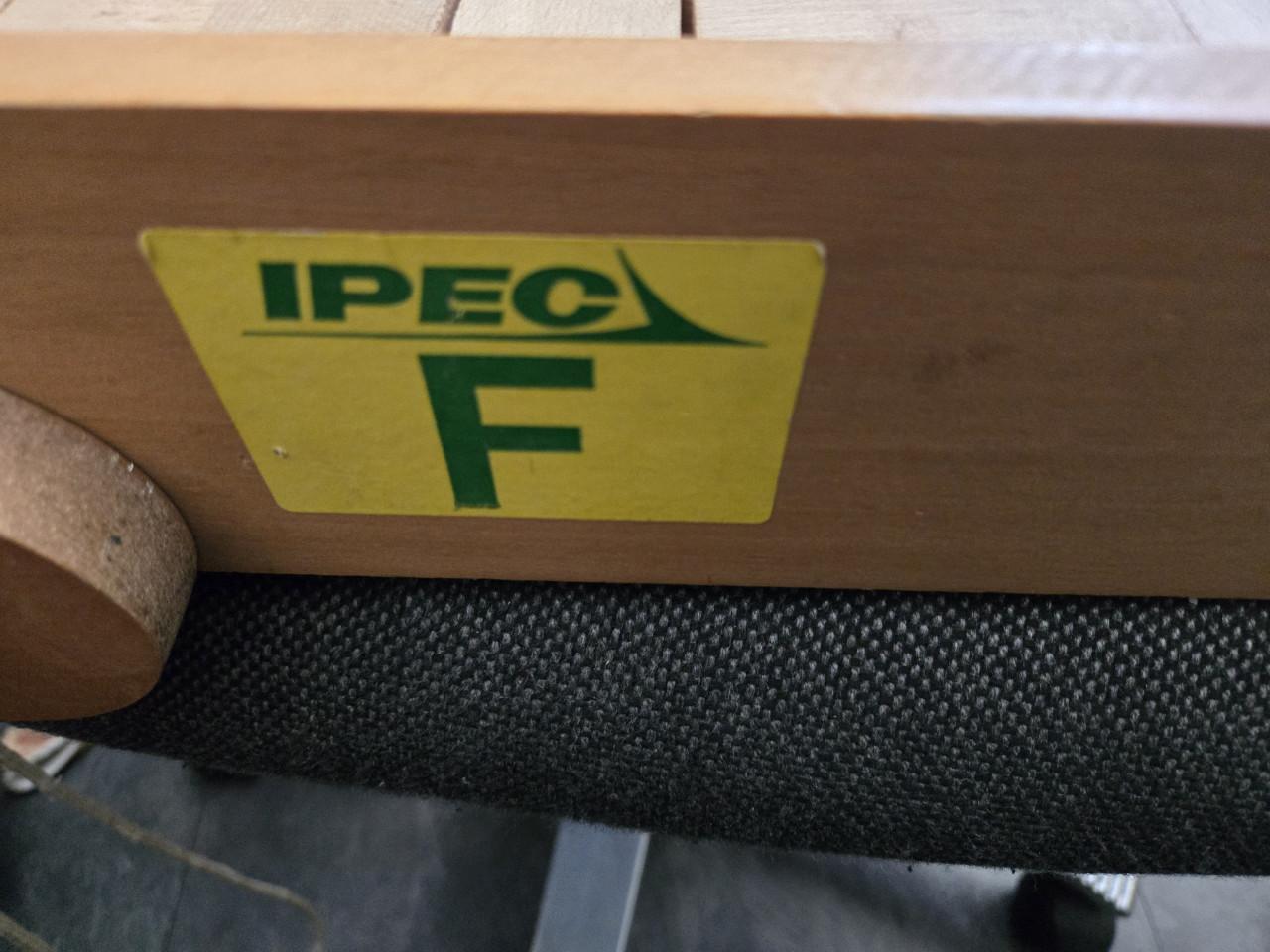 Houten Blokkenkar op wielen met trekkoord. ong. 150 blokken