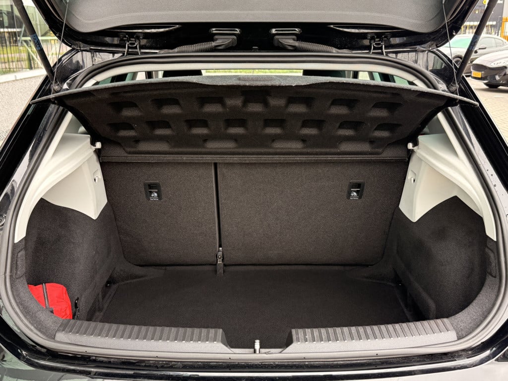 Seat Leon 1.4 ecotsi fr | led | stoelverwarming | parkeersensoren |