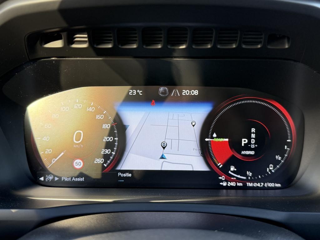 Volvo XC90 t8 390pk recharge r-design | panodak| adap.cruise| luchtvering|