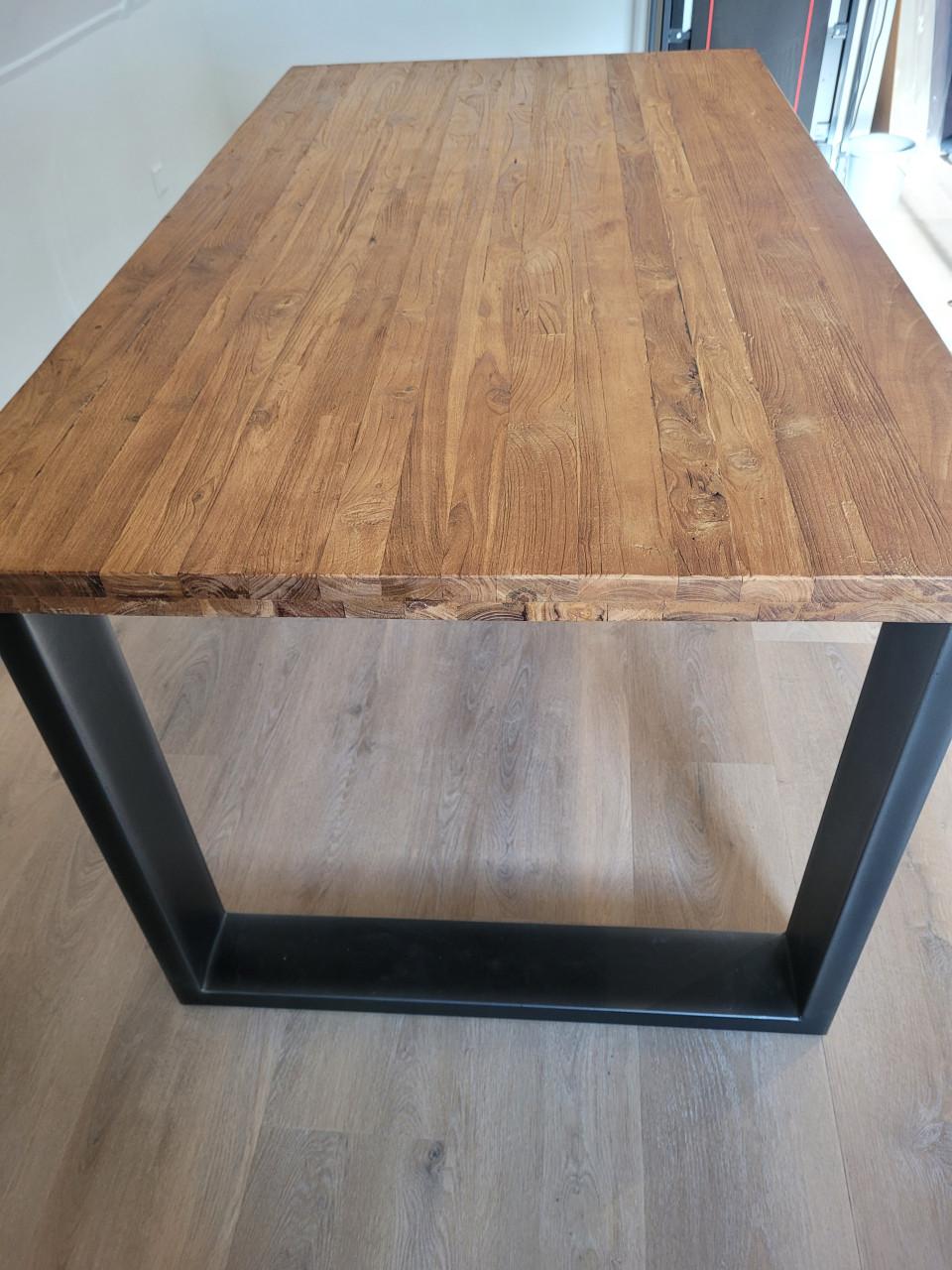 Eettafel pronto