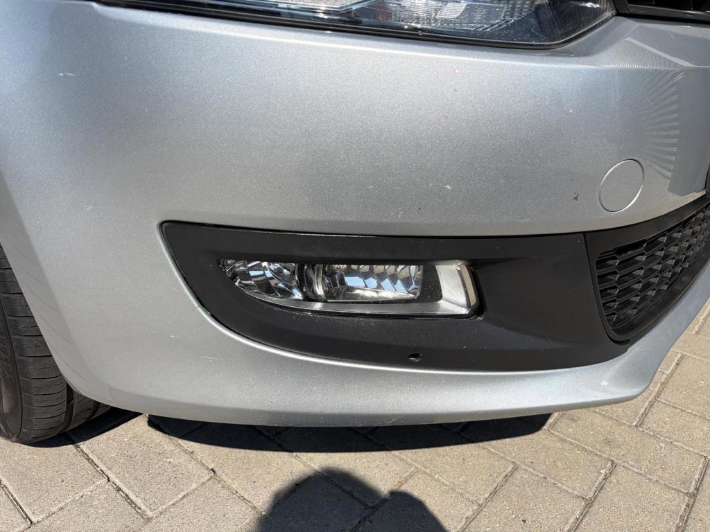 Volkswagen Polo 1.4-16v comfortline/automaat/cruise control/airconditioning