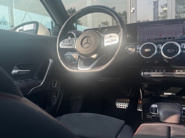 Mercedes-Benz A-Klasse 200 business solution amg l mbux l led high performa
