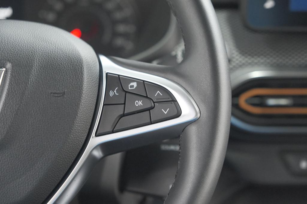 Dacia Sandero Stepway 1.0 tce 90 comfort | apple carplay | parkeersensoren 