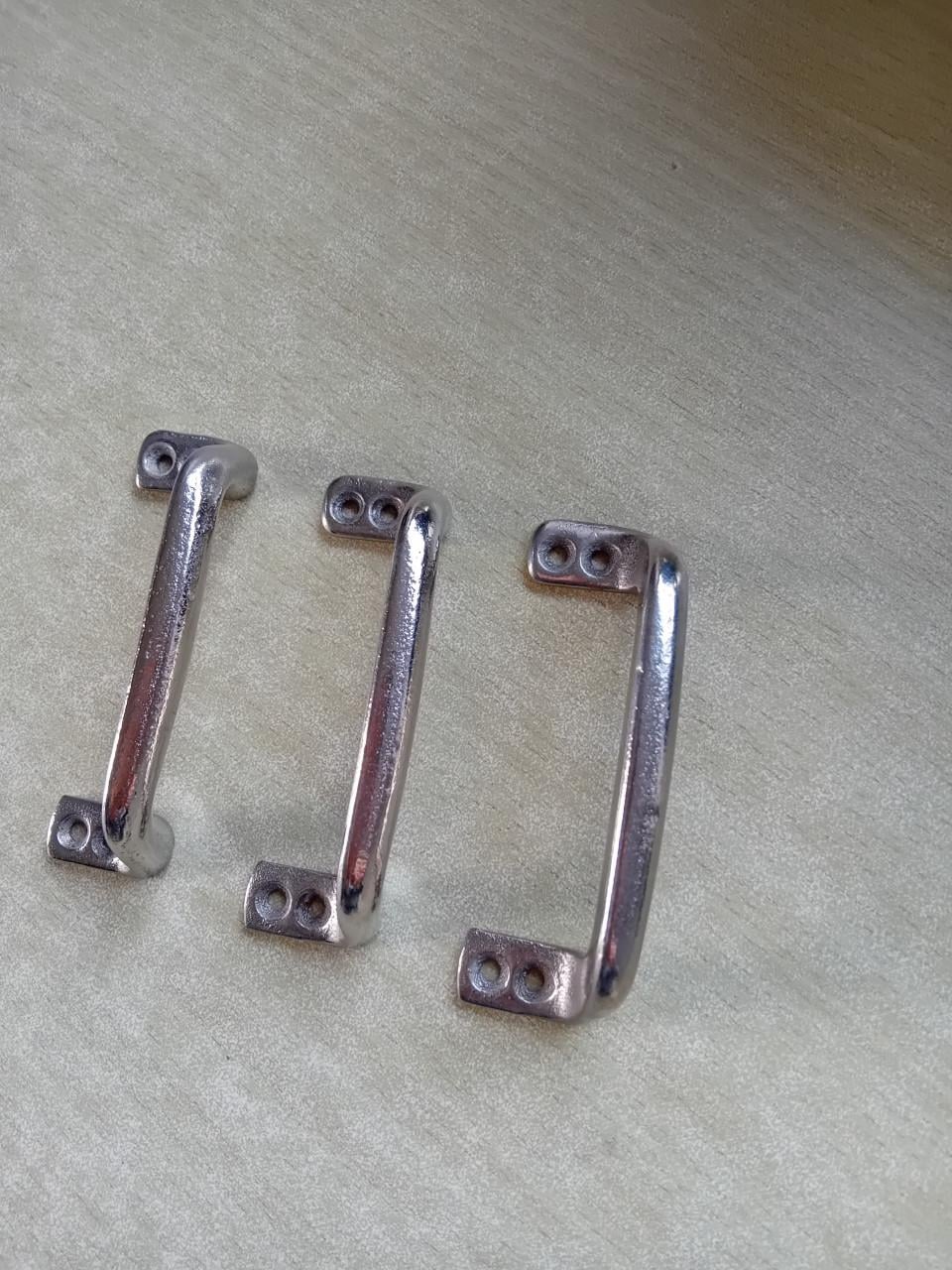 Antieke schuifraam handgrepen 3 stuks