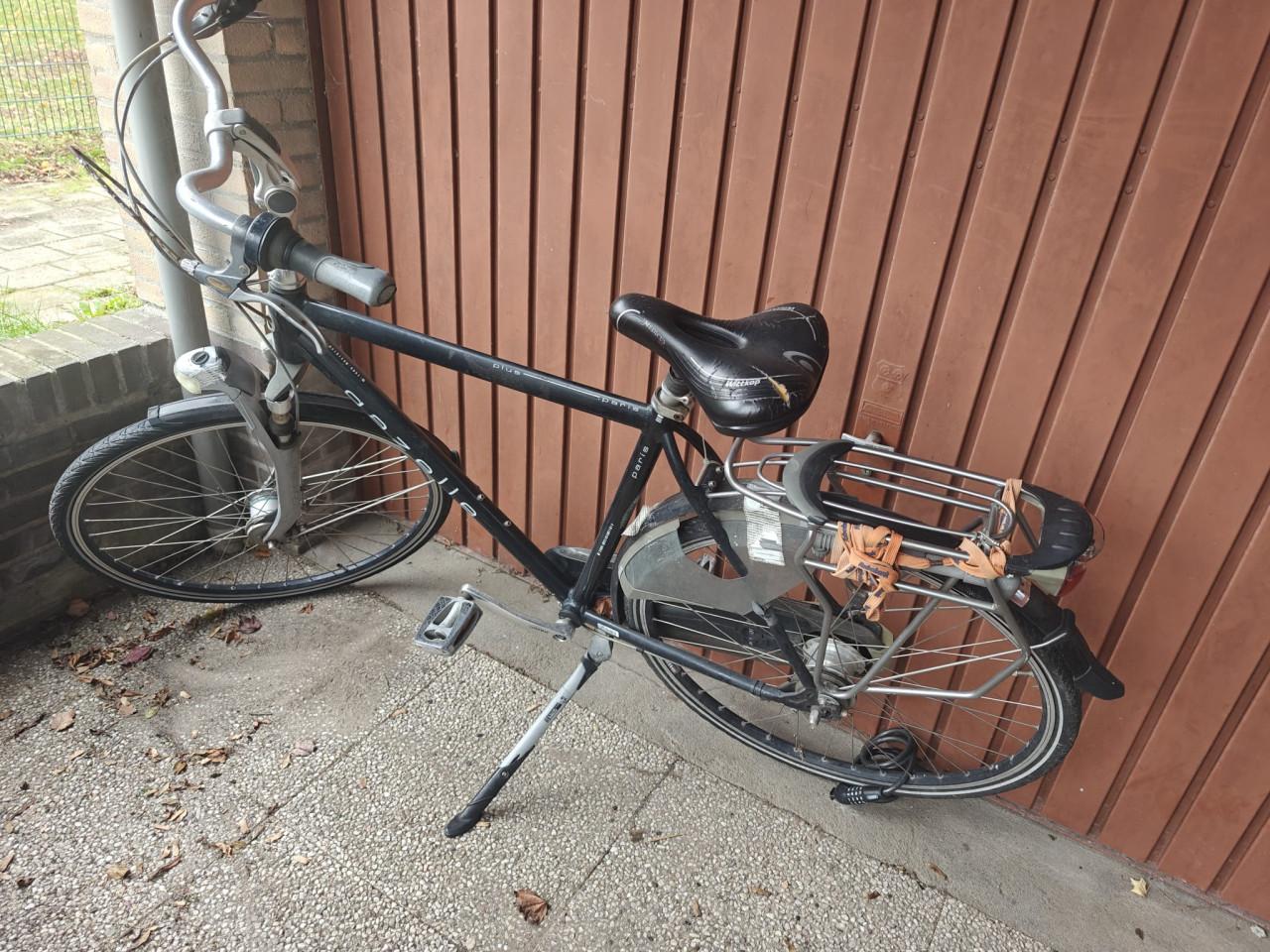 Opknap herenfiets gazelle. GERESERVEERD