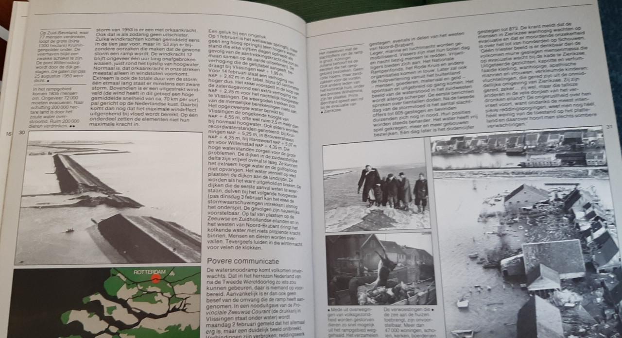 Bewogen jaren, Middelburg in de 20e eeuw, door Sijnke en Van Waarden