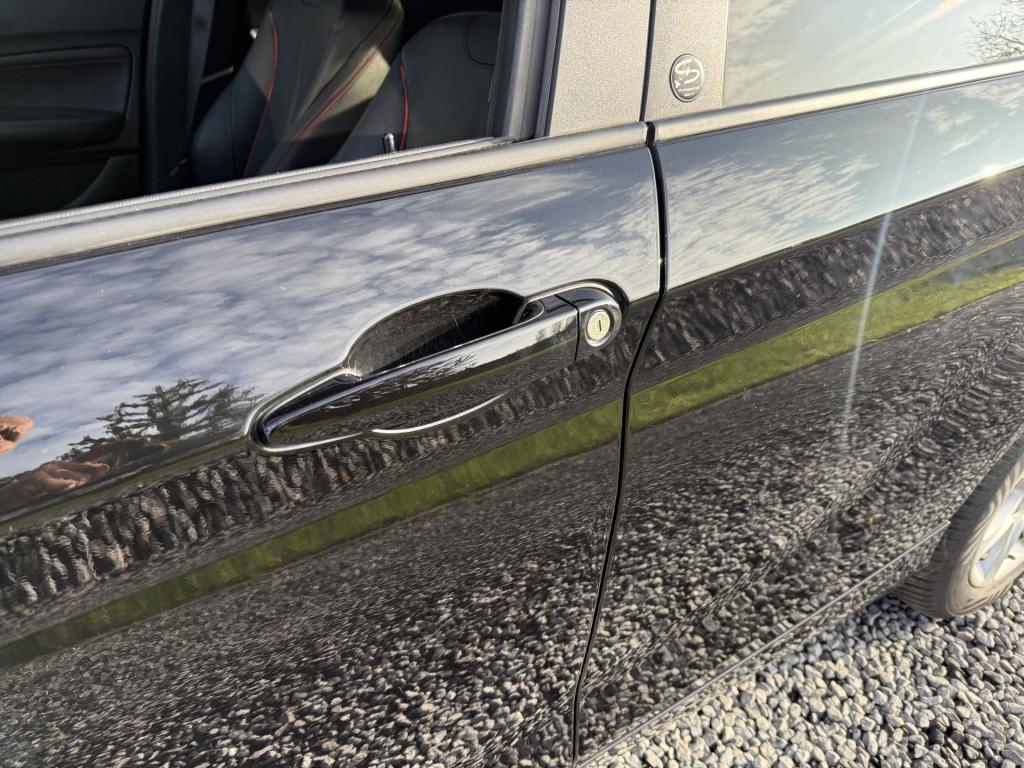 BMW 1 Serie 116i 136pk upgrade edition sportline 5-drs