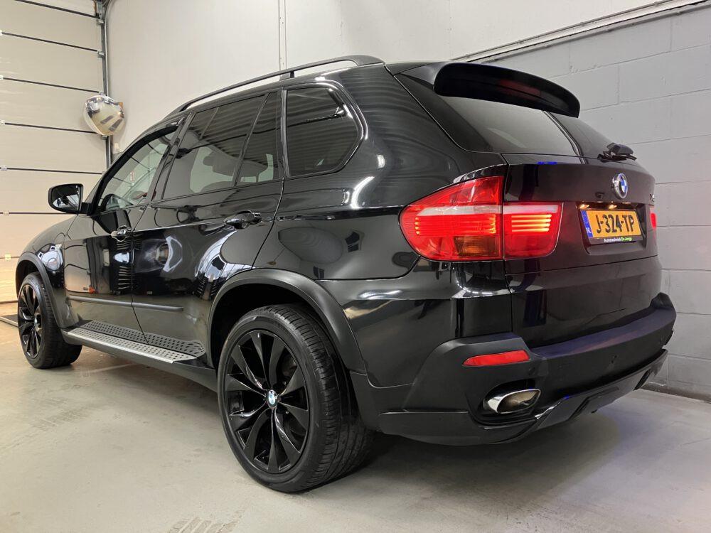 BMW X5 xDrive48i