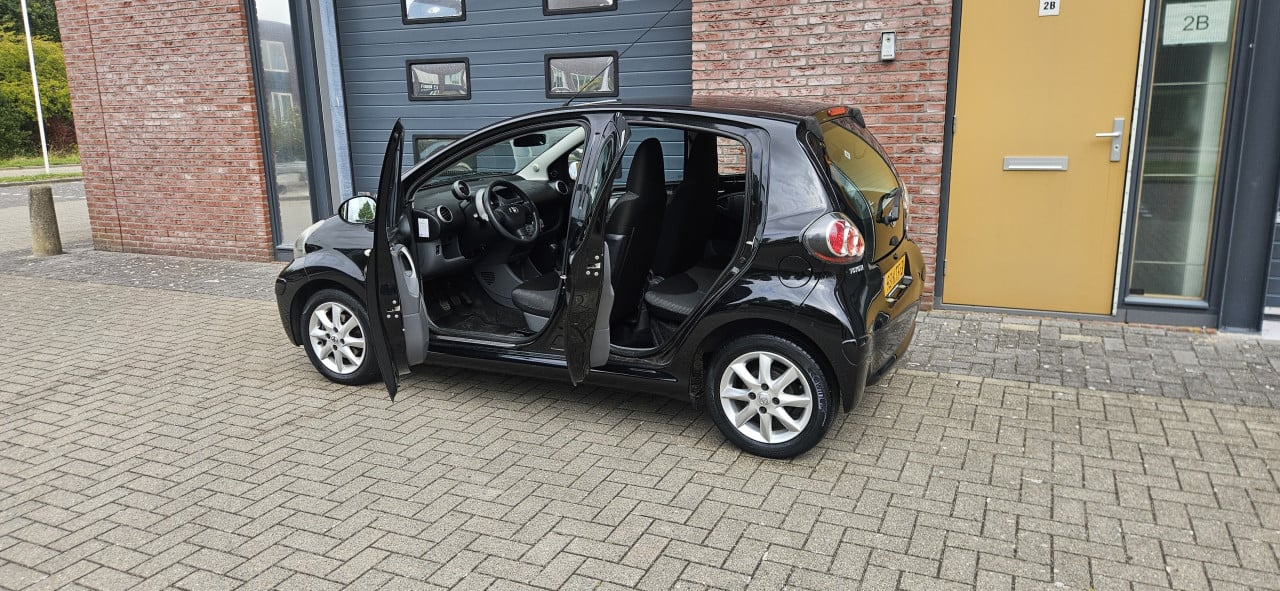 Zuinige Toyota AYGO 5drs