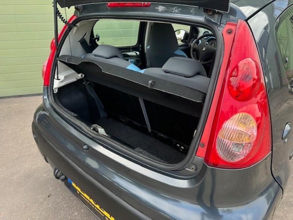 Peugeot 107 1.0 - 12v xr airco