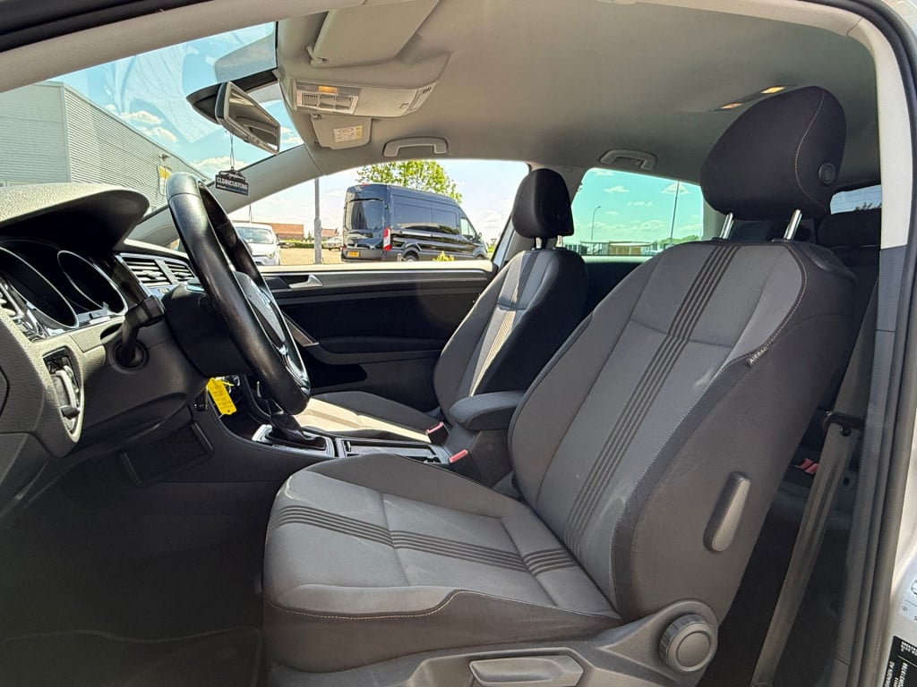 Volkswagen Golf 1.4 tsi act connected series
