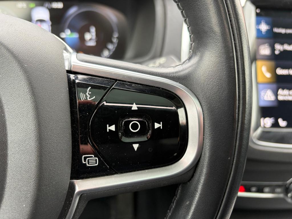 Volvo XC90 2.0 t8 recharge awd r-design