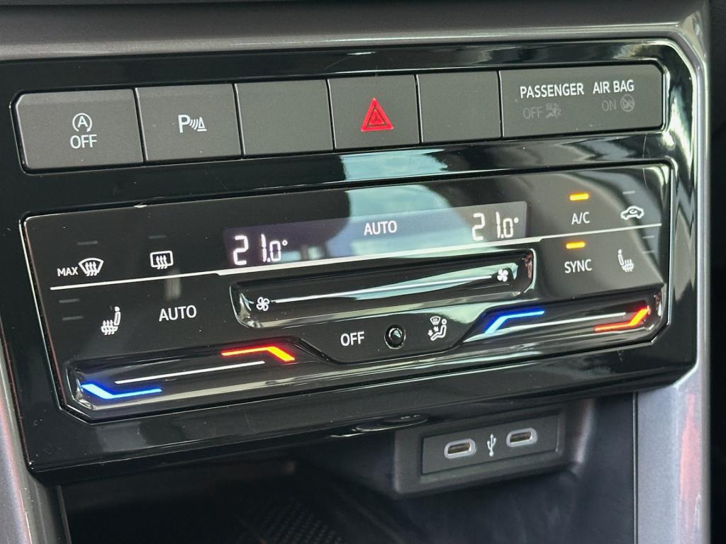 Volkswagen T-cross 1.0 tsi 111pk dsg style | camera | adapt. cruise | carpl